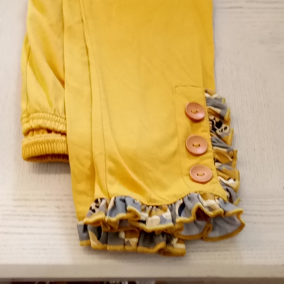 TuTu & Lulu, lace and ruffled Dress @ matching pants in Sz 7-8 - Picture 8 of 9